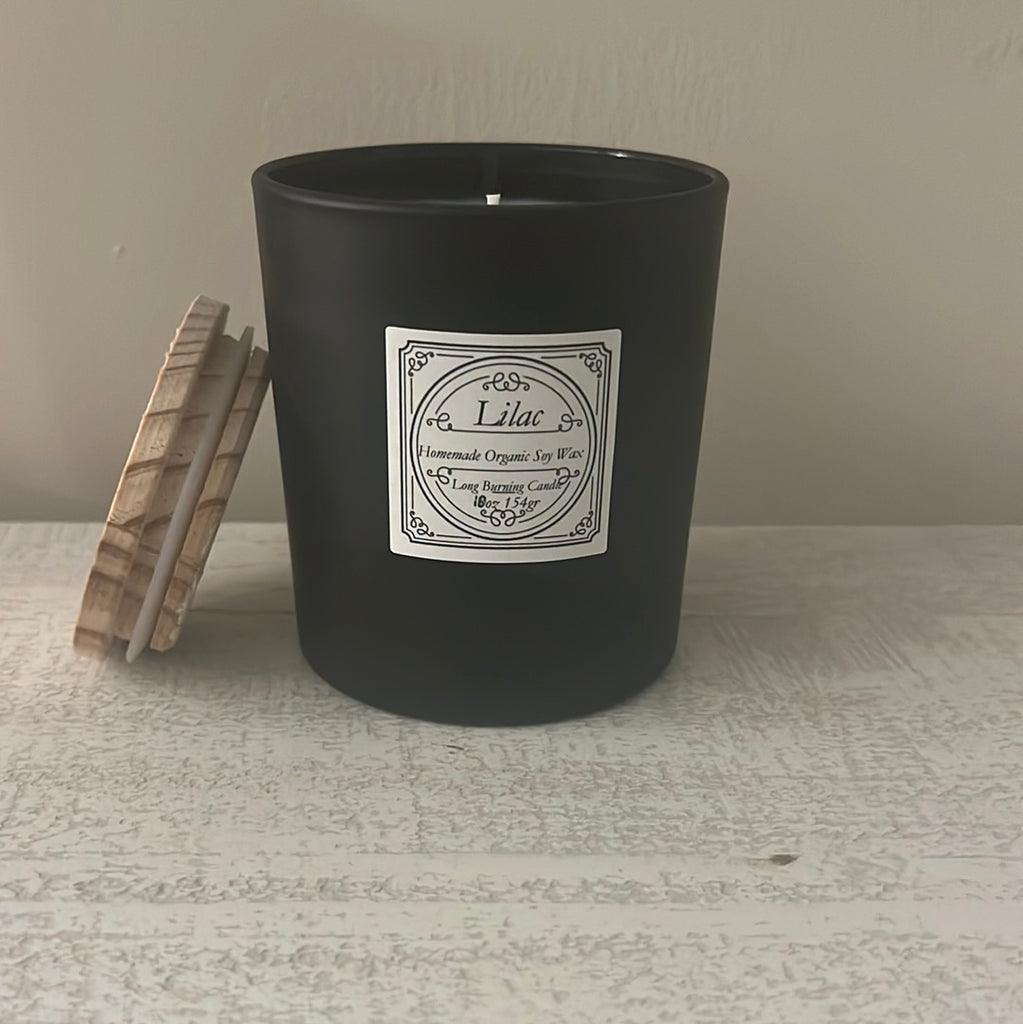 Lilac Homemade candle 10oz