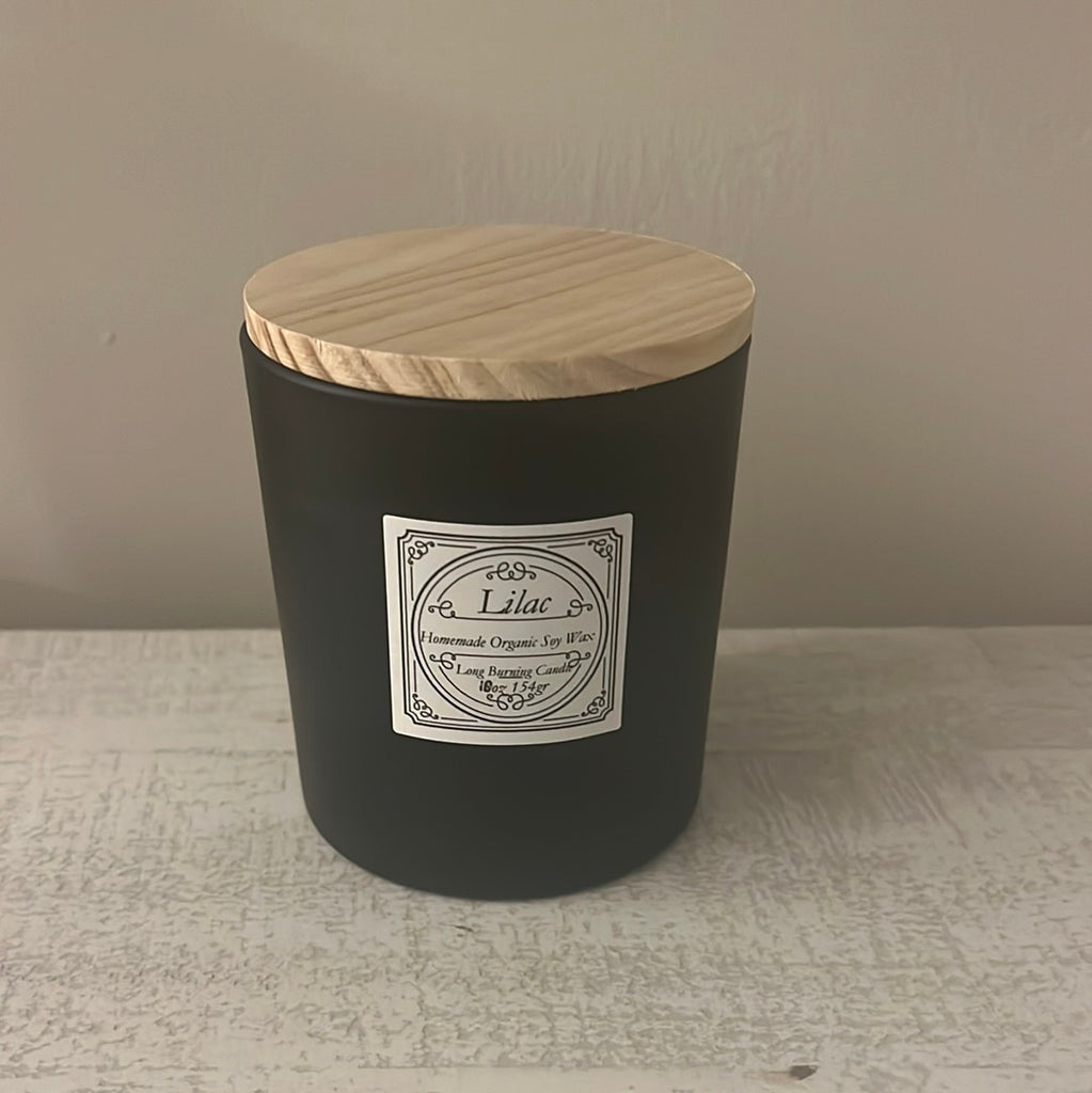 Lilac Homemade candle 10oz