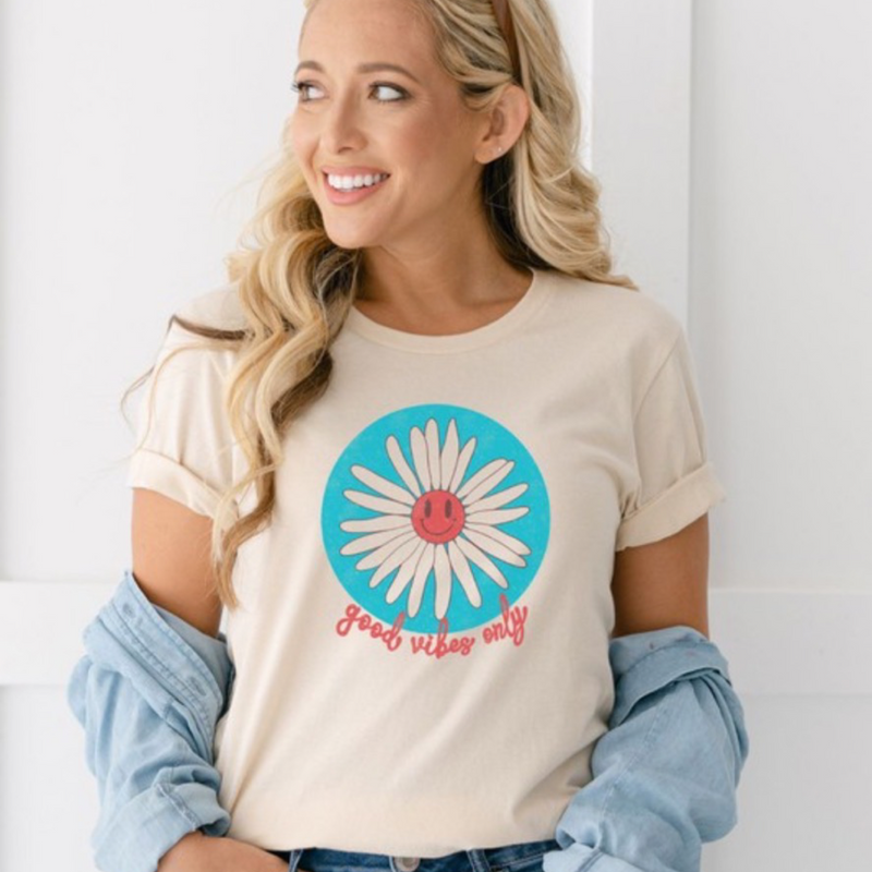 Good Vibes Only Top