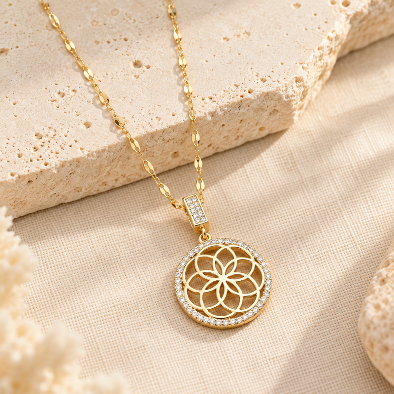 Sunlit Bloom Pendant Necklace