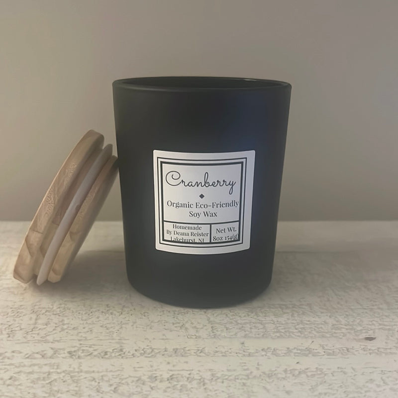 Cranberry 8oz soy wax candle