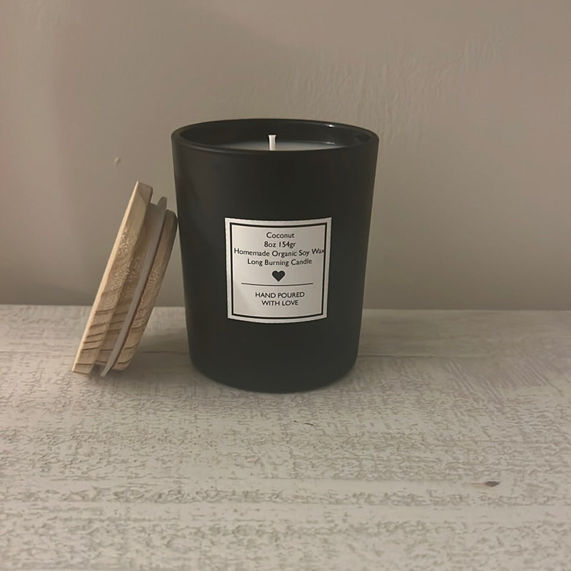 Coconut black candle 8oz homemade